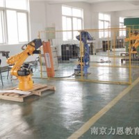 南京工业机器人技术培训|力恩教育|码垛、焊接机器人培训