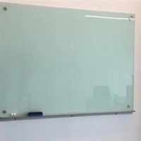 玻璃白板怎么安装 钢化玻璃白板特点 玻璃白板厂家 优雅供