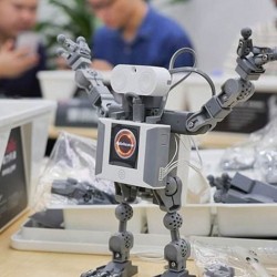 未来使者机器人培训_值得托付 安阳机器人教育培训
