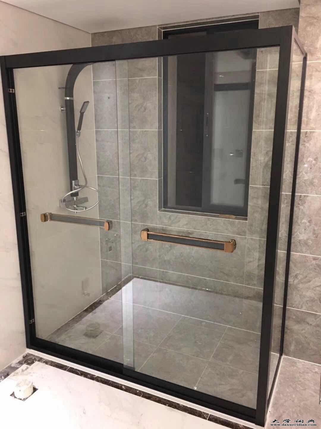 淋浴房定制
