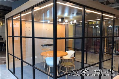 盘锦地区品质好的盘锦玻璃幕墙，盘锦钢结构工程