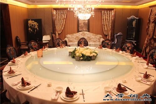 青海酒店圆形桌