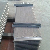 10+8堆焊耐磨钢板 厂家现货切割价格优惠