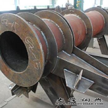 天津钢结构工程企业|新顺达钢结构公司厂家订做圆管柱图1