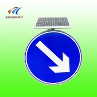 西安太阳能标志牌靠右行驶标志主动发光指示牌厂家